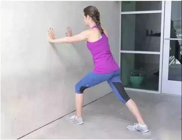 Create Strong and Shapely Calves With These Do-Anywhere Exercises ...